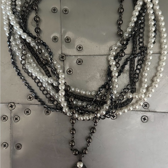 Rhinestone and pearl necklace - Picture 2 of 8